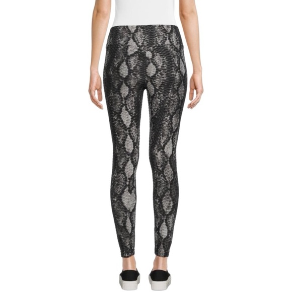 NWT No Boundaries Snake Print Honeycomb Leggings - Picture 4 of 11